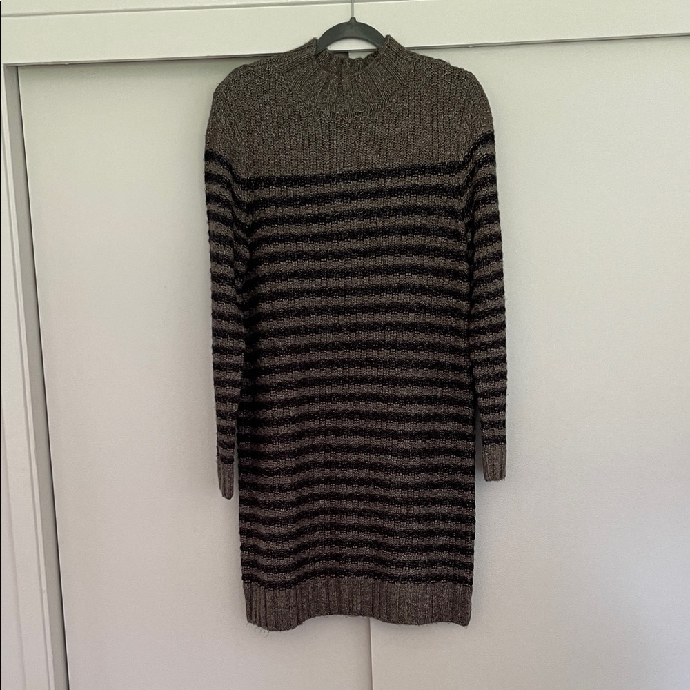 Abercrombie & Fitch Striped Long Sleeve Dress